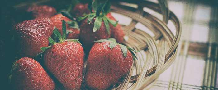 fragole fanno bene proprietà e calorie